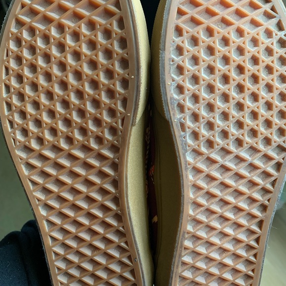 VANS - Picture 7 of 7